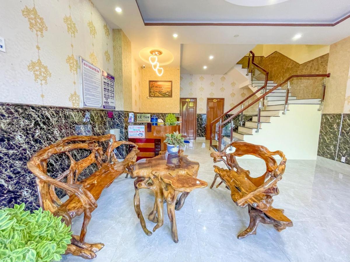 Khach San Trieu Dang Hotell Tuy Hoa Exteriör bild